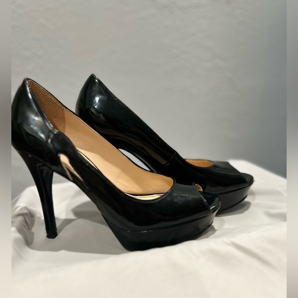 Marc Fisher black patent leather platform peep toe high heeled shoes size 7 - Picture 2 of 15